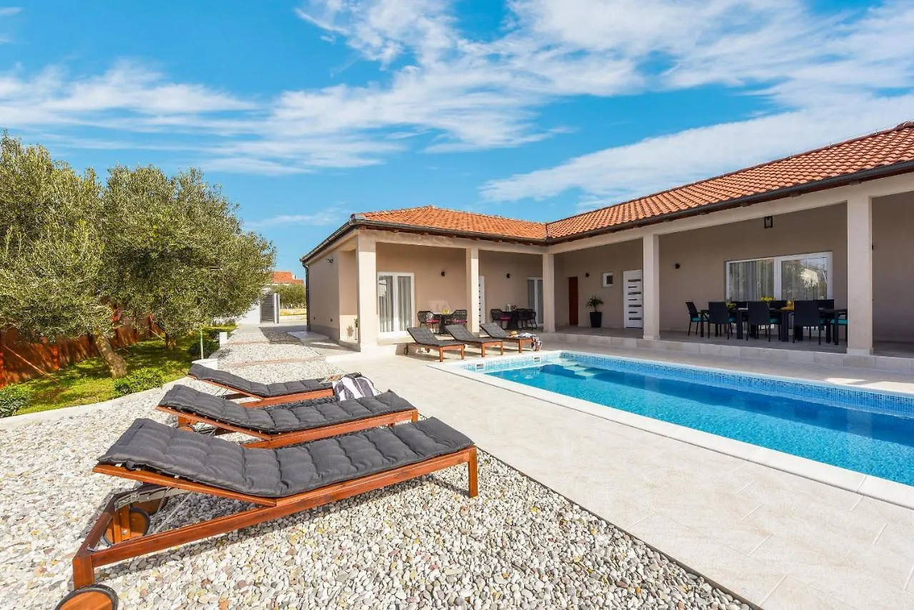 Villa Casa Kasijan Zadarvillas Debeljak